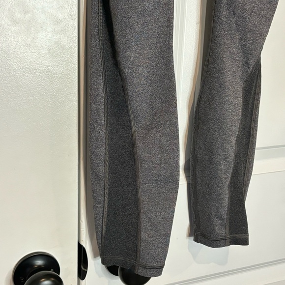 Lululemon Train Times 7/8 Gray High Waist Ankle Leggings 4 - Picture 9 of 11